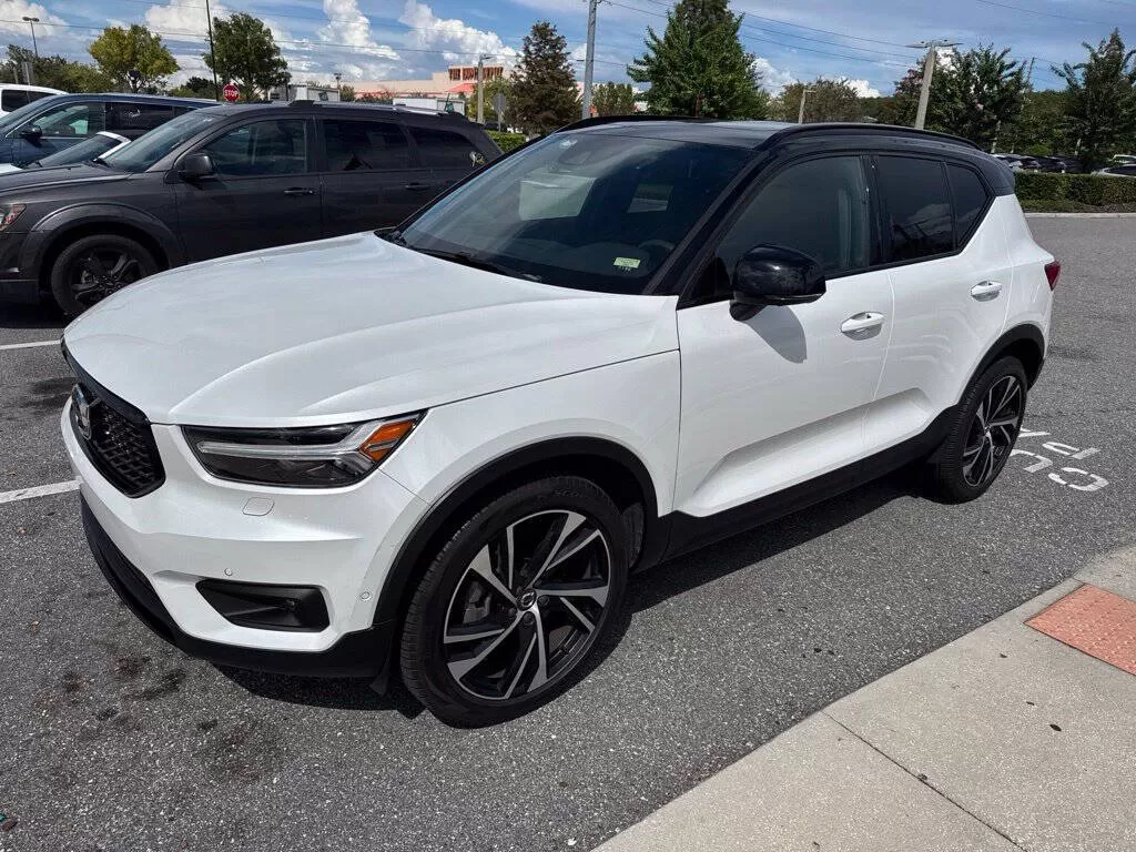 Volvo XC40