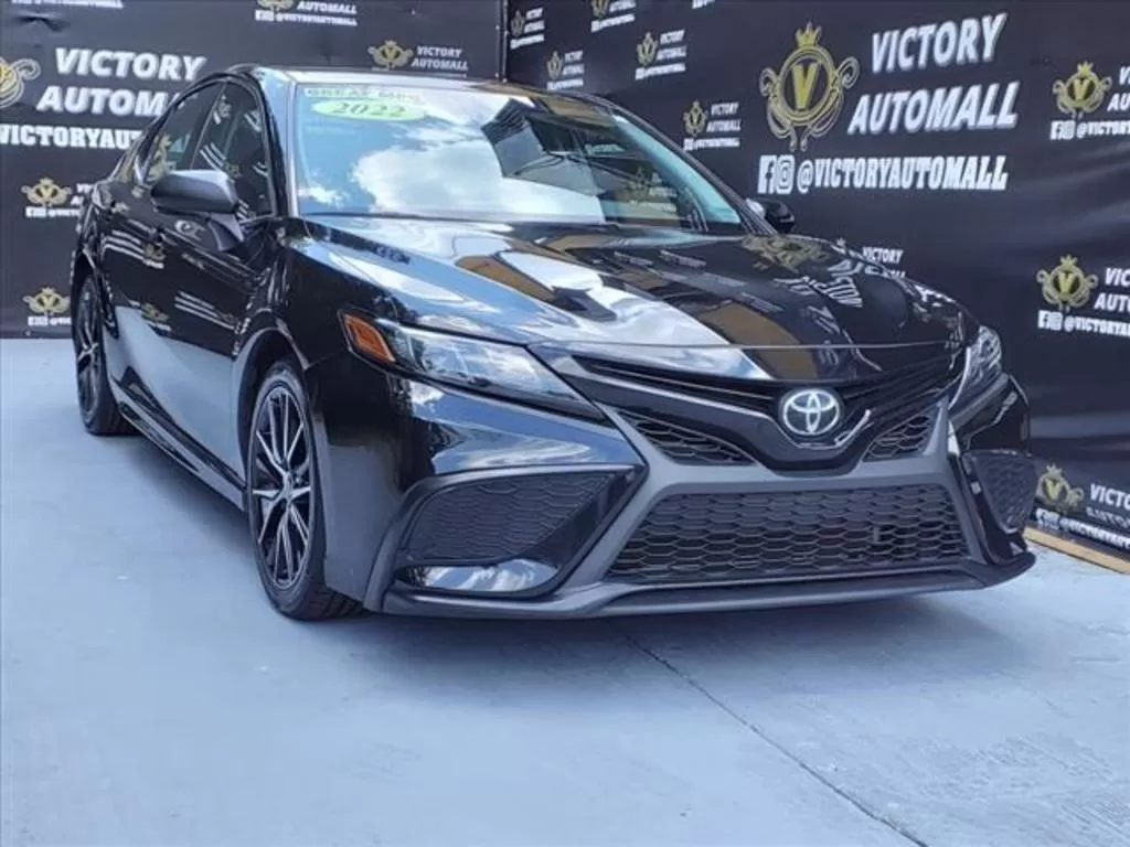 2022 Toyota Camry Nightshadenull