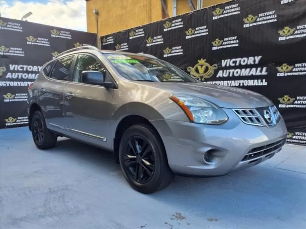 Nissan Rogue Select