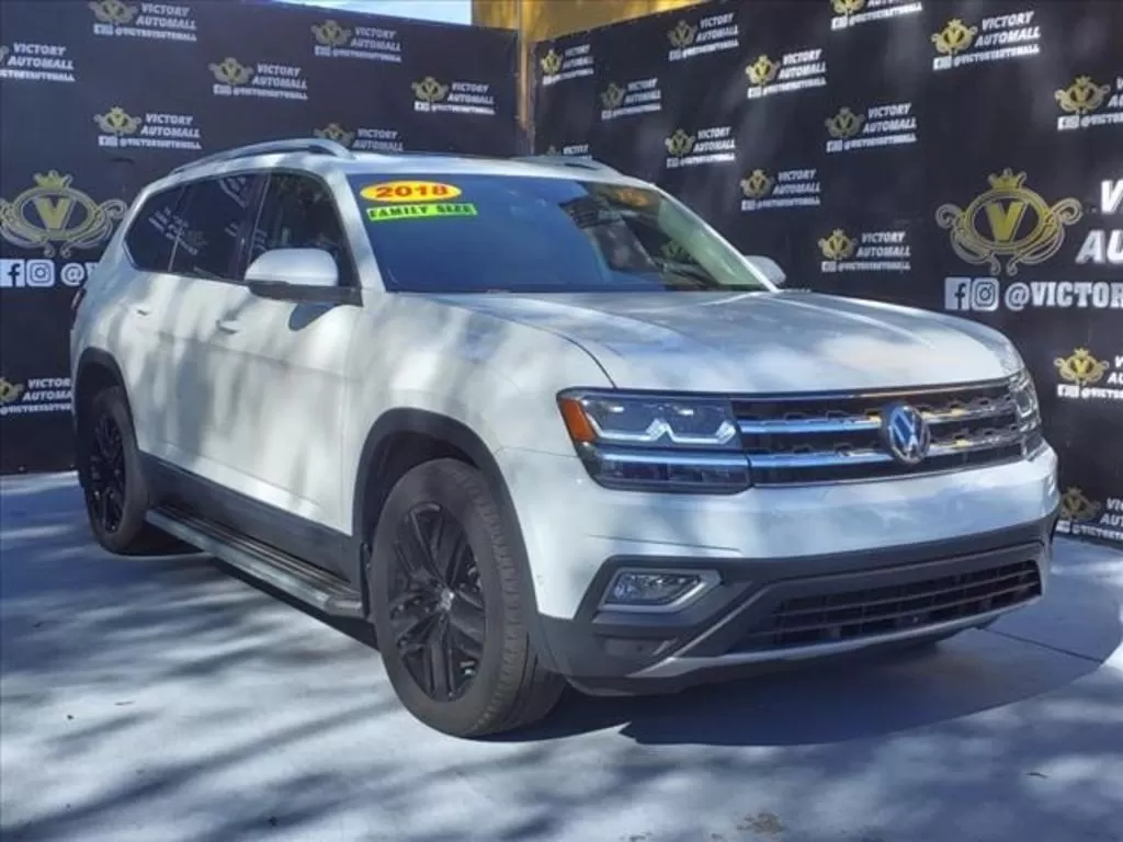 VOLKSWAGEN Atlas