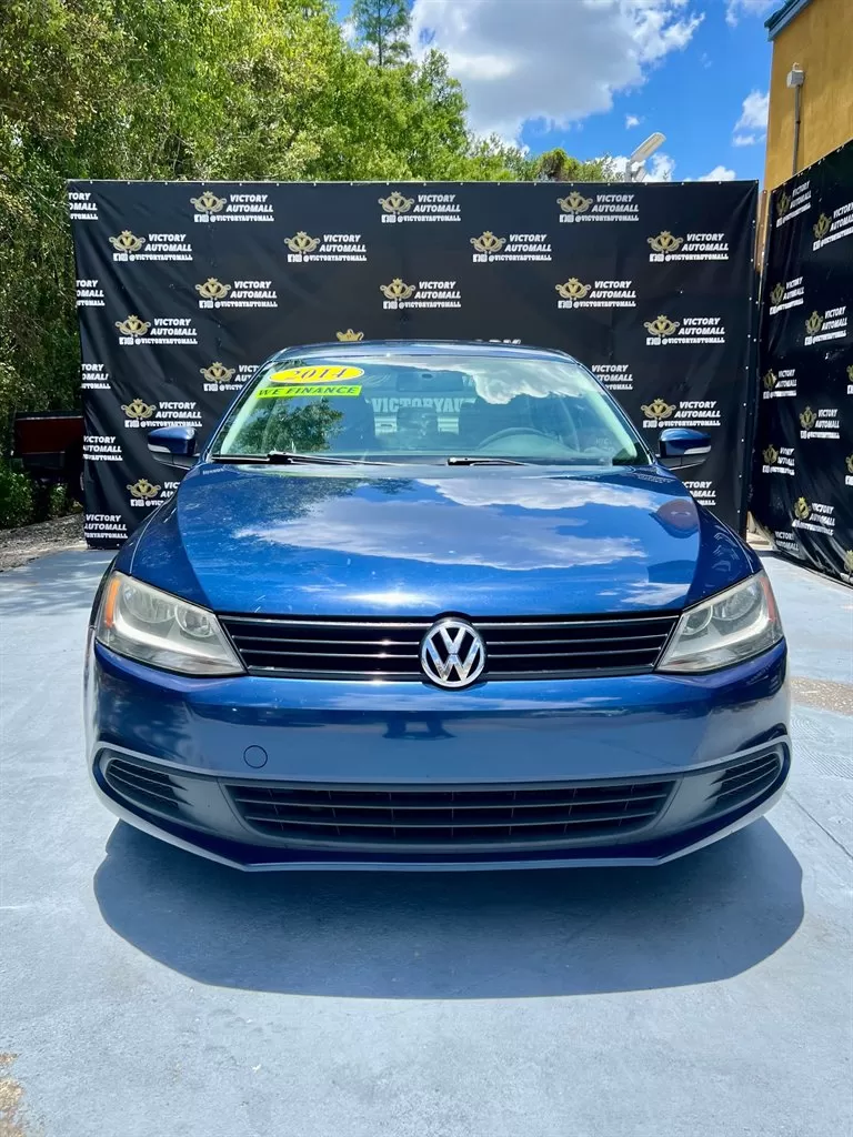 VOLKSWAGEN JETTA