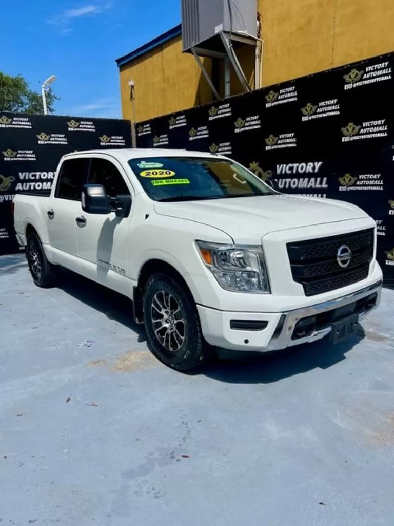 Nissan Titan