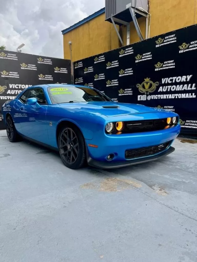 Dodge Challenger