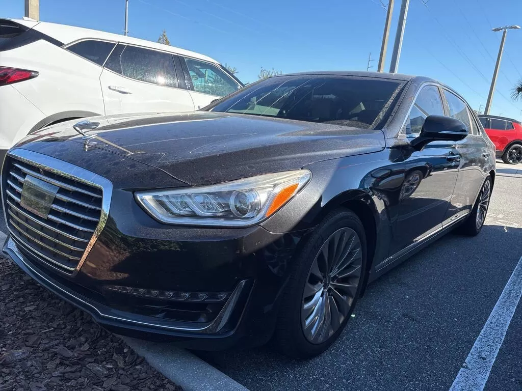 Genesis G90