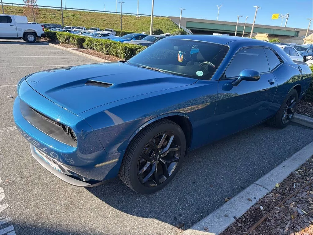 Dodge Challenger
