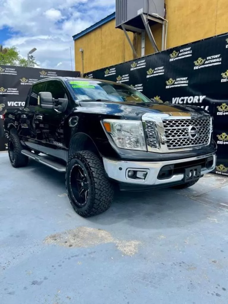 Nissan Titan